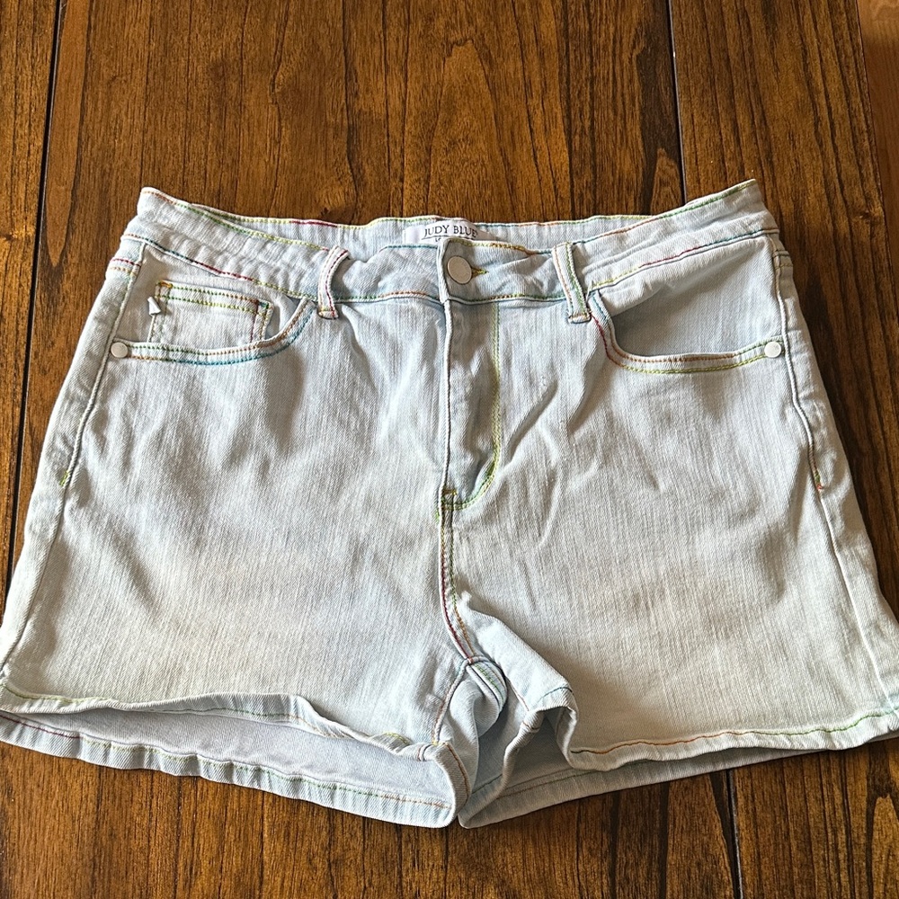 Judy Blue Light Wash Jean Shorts